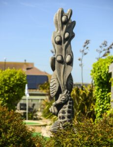 Seahorse Totem Pole